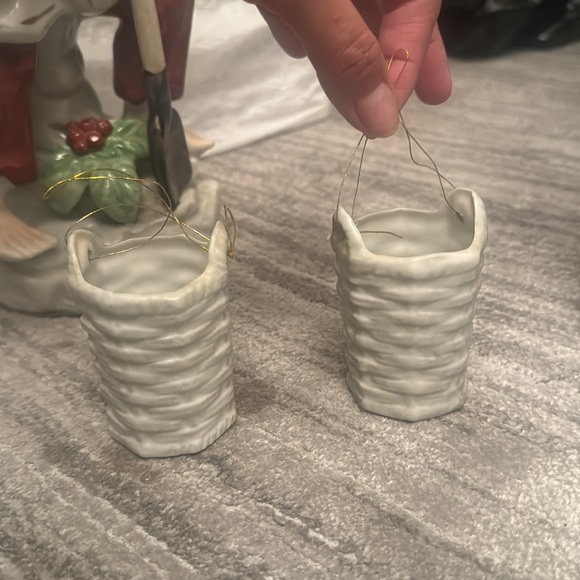 Vintage Chinese Porcelain
Figurine Asian Man w/ Water
Buckets - Picture 4 of 4